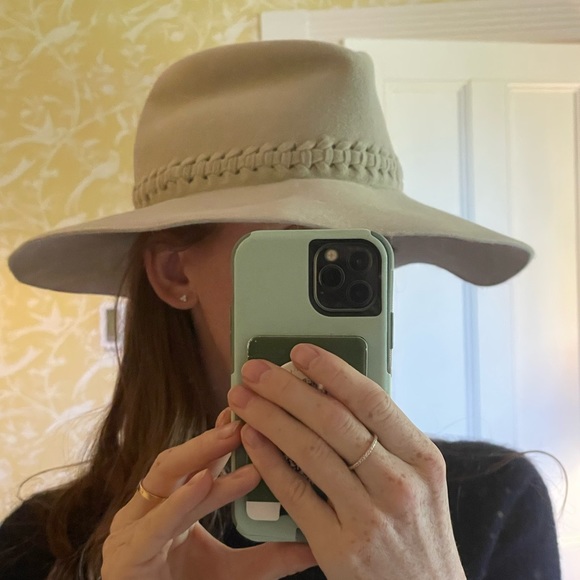 Lola Wool Hat, Camel - Picture 3 of 8